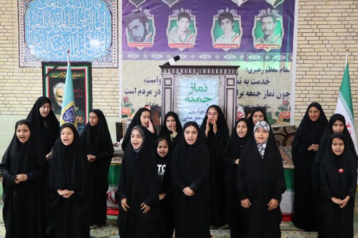 تصاویر/ اقامه نماز جمعه شهر زیدآباد