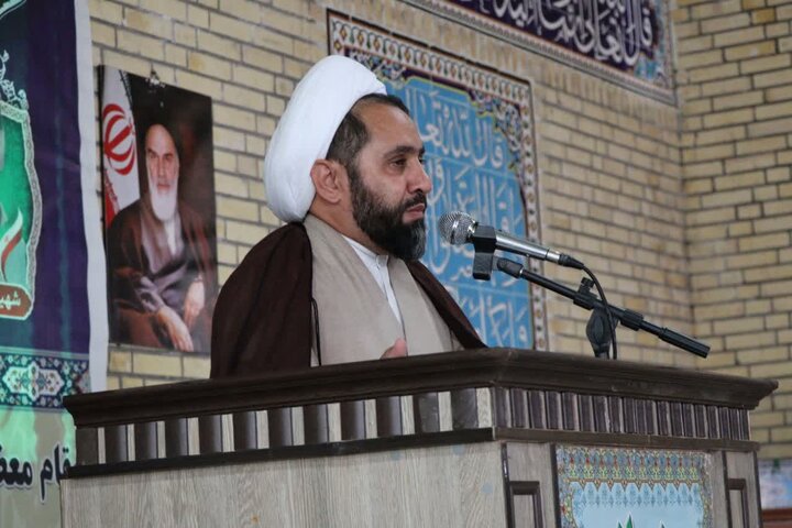 تصاویر/ اقامه نماز جمعه شهر زیدآباد