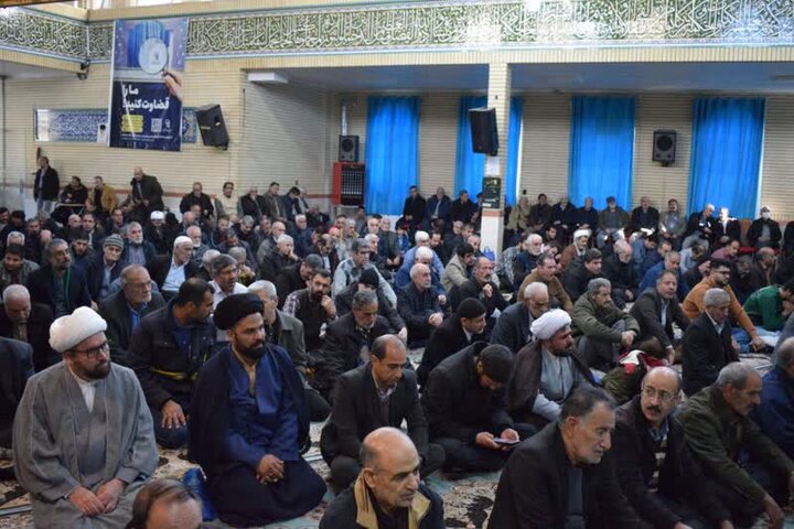 تصاویر/ اقامه نماز جمعه شهرستان بیجار