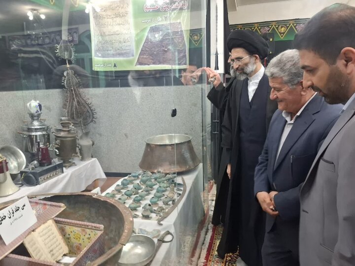 تصاویر/ رو نمایی الواح ثبتی آئین های عزاداری محرم، هیئت سقایی علی اکبر بیدگل