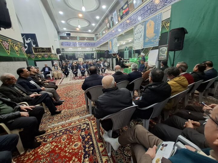 تصاویر/ رو نمایی الواح ثبتی آئین های عزاداری محرم، هیئت سقایی علی اکبر بیدگل