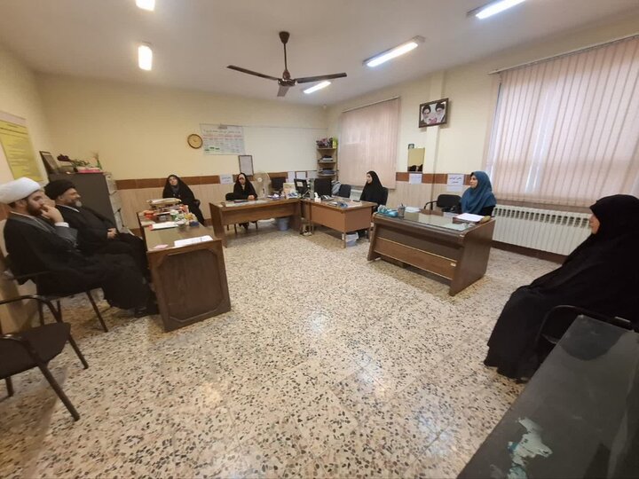 مبلغات فومن