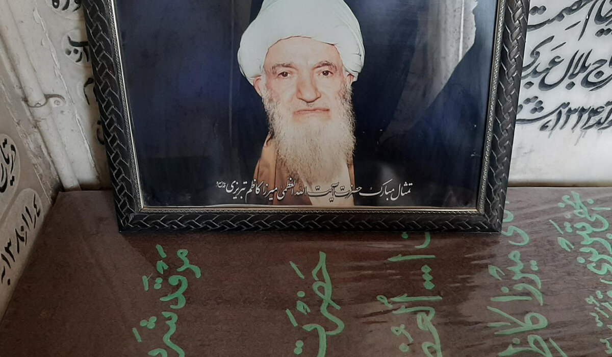 عیادت آیت‌الله میرزا کاظم تبریزی