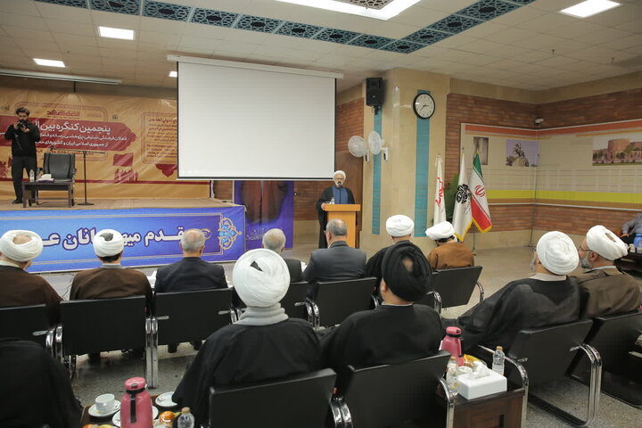 مشہد؛ پانچویں بین الاقوامی اربعین کانفرنس اختتام پذیر: اربعین، مکمل طور پر عوامی تحریک ہے، مقررین