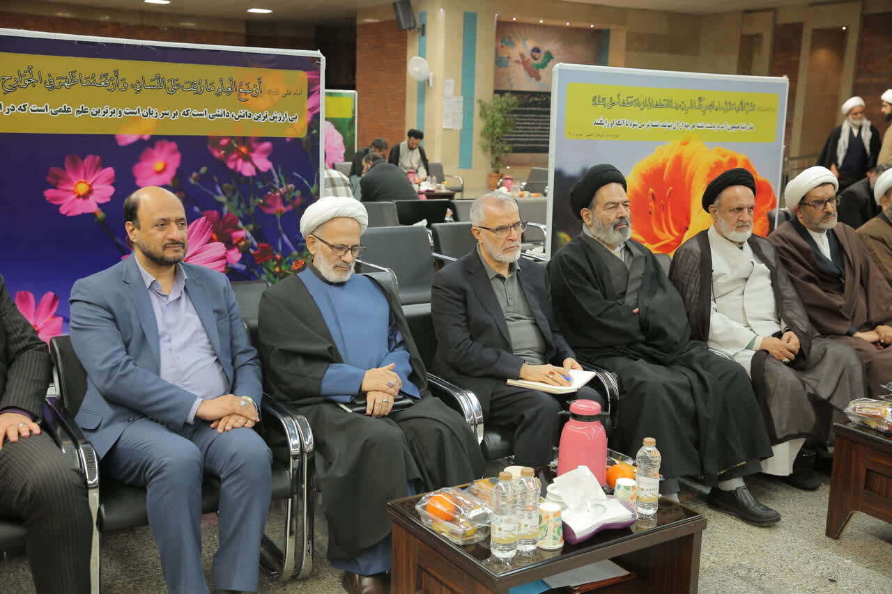 مشہد؛ پانچویں بین الاقوامی اربعین کانفرنس اختتام پذیر: اربعین، مکمل طور پر عوامی تحریک ہے، مقررین