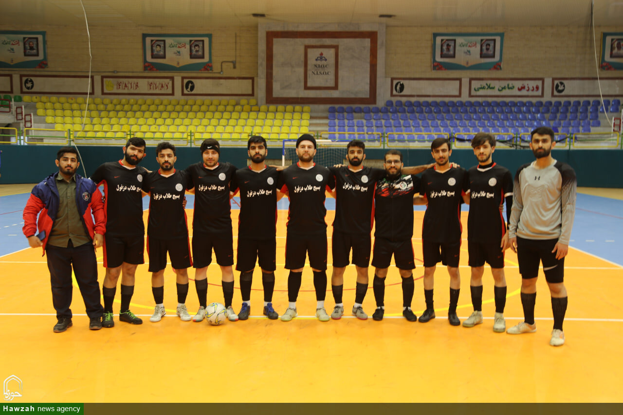 تصاویر/ برگزاری مسابقات فوتسال جشنواره فرهنگی ورزشی طلاب و روحانیون استان خوزستان