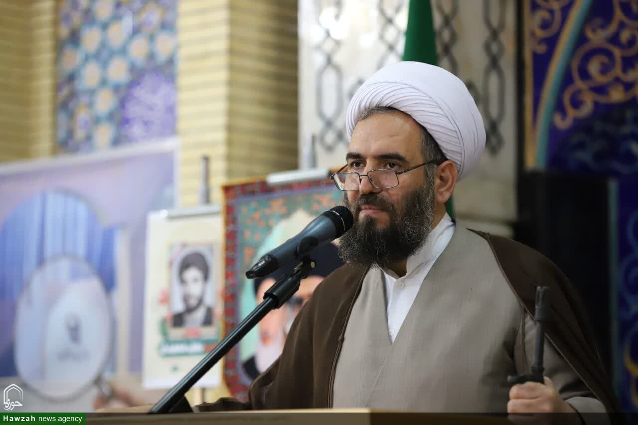 نسل نوجوان، خط مقدم مقابله با جنگ نرم دشمن است