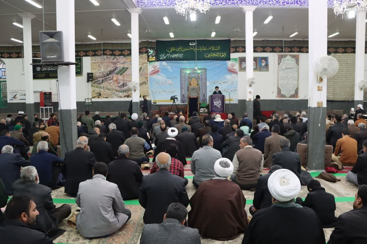 تصاویر/ نماز جمعه محمدآباد و حومه شرقی یزد