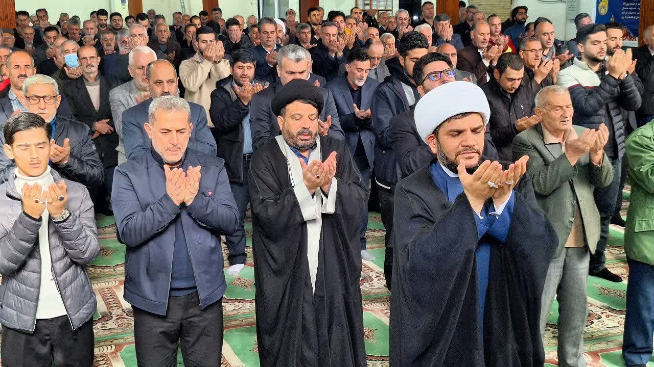 توانمندی دفاعی، الگوی ساماندهی اقتصاد با برخورد با فساد باشد/ نابسامانی بازار برای ملت مقاوم ایران قابل قبول نیست