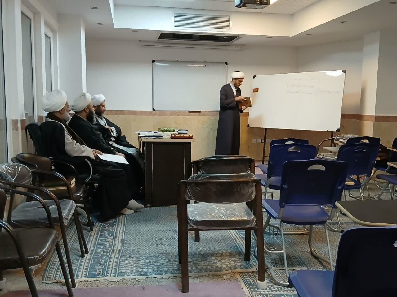 برگزاری آزمون سطوح عالی حوزه علمیه یزد