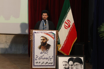 وحدت حوزه و دانشگاه تضمین‌کننده پیشرفت علمی و فرهنگی جامعه است