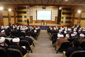 تصاویر/ همایش ائمه جماعات استان قم