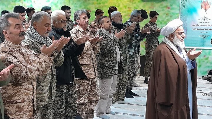 تصاویر / حضور امام جمعه شهرستان آبیک در رزمایش بیت‌المقدس ۱۶ و در جمع بسیجیان گردان بیت‌المقدس بخش بشاریات
