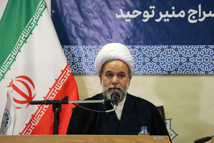 تصاویر/ آیین گرامی‌داشت هفته پژوهش و رونمایی از آثار جدید مؤسسه آموزشی، پژوهشی و بین‌المللی سراج منیر توحید