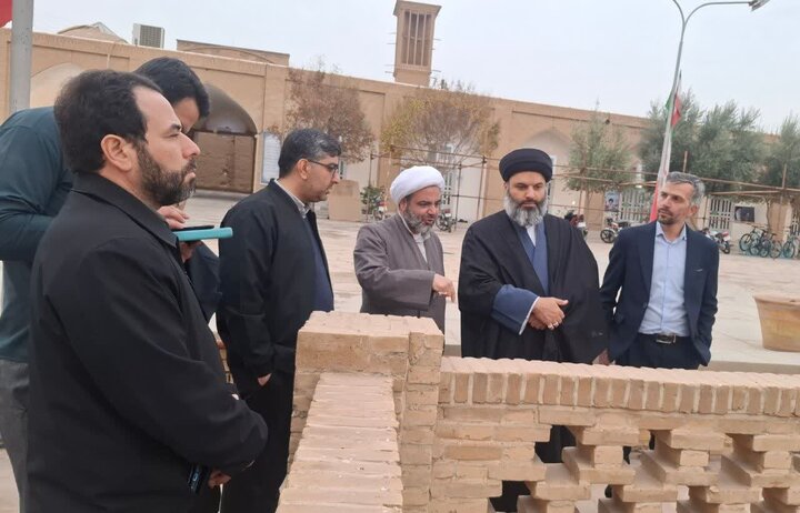 تصاویر/ بازدید و اخذ تصمیمات جهت تسریع در تکمیل پروژه‌های عمرانی، مرمت و نگهداری از مدارس علمیه استان یزد