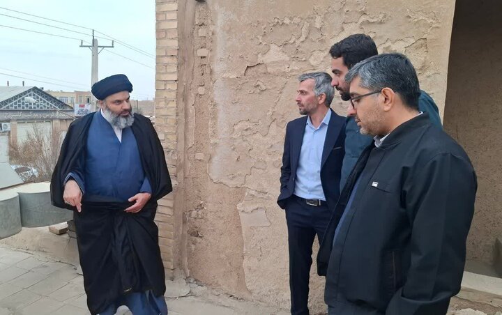 تصاویر/ بازدید و اخذ تصمیمات جهت تسریع در تکمیل پروژه‌های عمرانی، مرمت و نگهداری از مدارس علمیه استان یزد