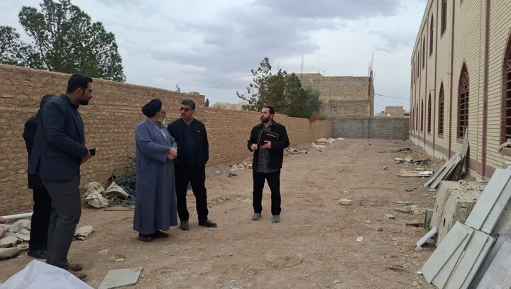 تصاویر/ بازدید و اخذ تصمیمات جهت تسریع در تکمیل پروژه‌های عمرانی، مرمت و نگهداری از مدارس علمیه استان یزد