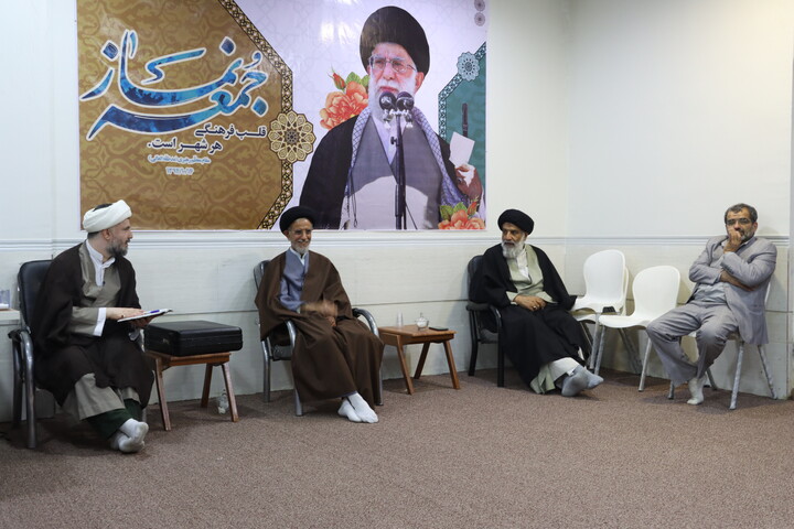 اعضای اجرایی ستاد اعتکاف خوزستان باحضور رئیس ستاد اعتکاف کشور