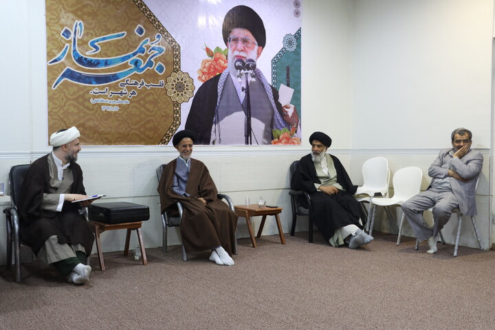 اعضای اجرایی ستاد اعتکاف خوزستان باحضور رئیس ستاد اعتکاف کشور