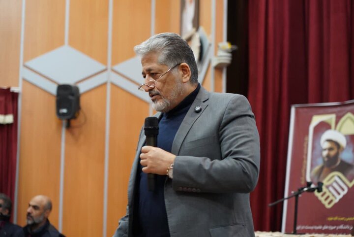 تصاویر/همایش وحدت حوزه و دانشگاه در لرستان