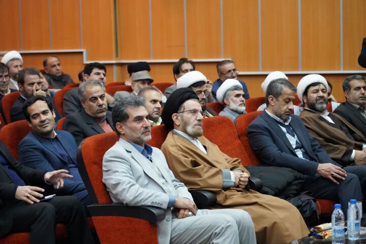 تصاویر/همایش وحدت حوزه و دانشگاه در لرستان
