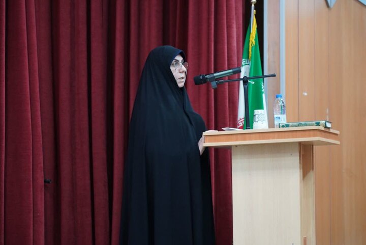 تصاویر/همایش وحدت حوزه و دانشگاه در لرستان