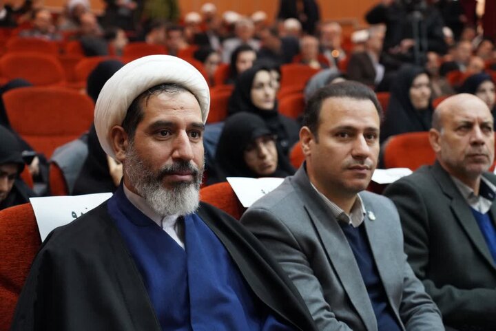 تصاویر/همایش وحدت حوزه و دانشگاه در لرستان