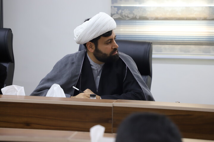 تصاویر/نشست هم‌اندیشی برگزاری برنامه های اعتکاف در سنندج