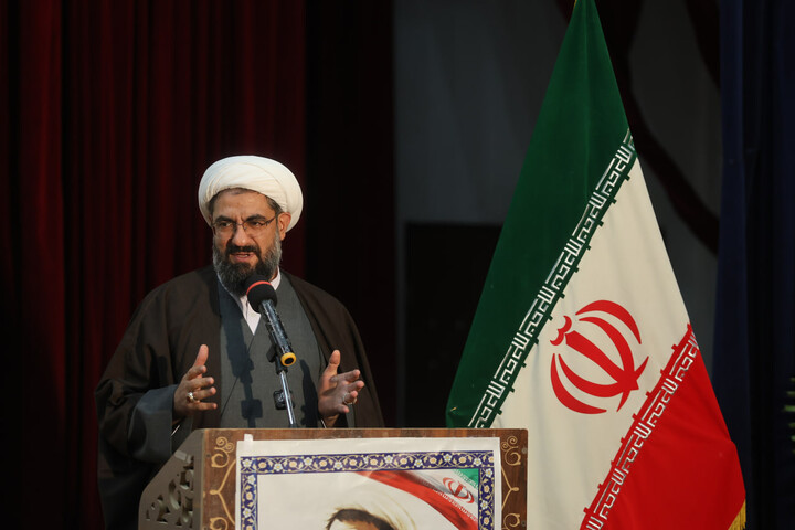 تصاویر / آیین بزرگداشت شهید آیت‌الله مفتح در تویسرکان