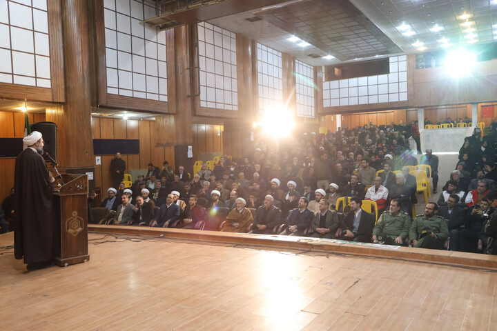 تصاویر / آیین بزرگداشت شهید آیت‌الله مفتح در تویسرکان