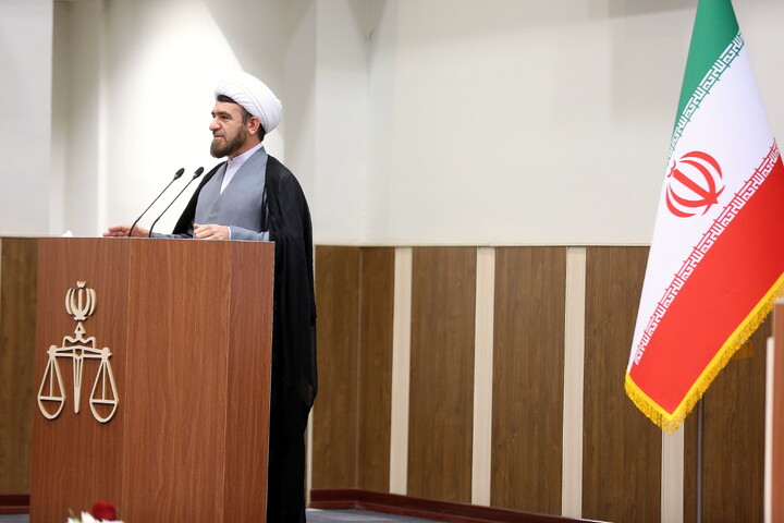 تصاویر/ مراسم تودیع و معارفه دادستان عمومی و انقلاب اسلامی استان قم