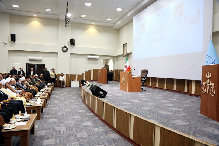 تصاویر/ مراسم تودیع و معارفه دادستان عمومی و انقلاب اسلامی استان قم