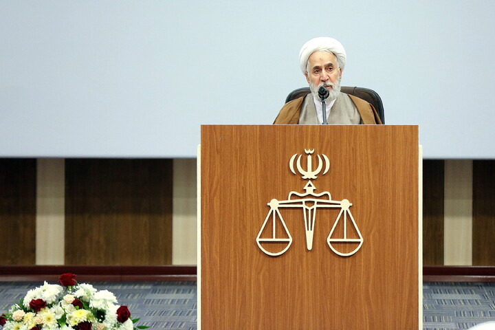 تصاویر/ مراسم تودیع و معارفه دادستان عمومی و انقلاب اسلامی استان قم