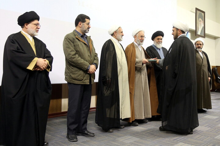 تصاویر/ مراسم تودیع و معارفه دادستان عمومی و انقلاب اسلامی استان قم