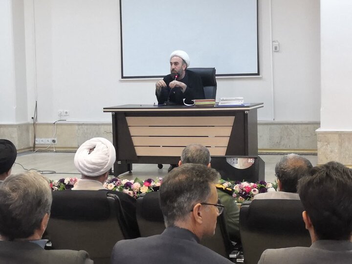 همایش فعالان مردمی اعتکاف استان ایلام