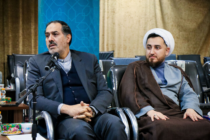 تصاویر/ دیدار استاندار همراه با معاونان و فرمانداران استان قم با آیت الله اعرافی