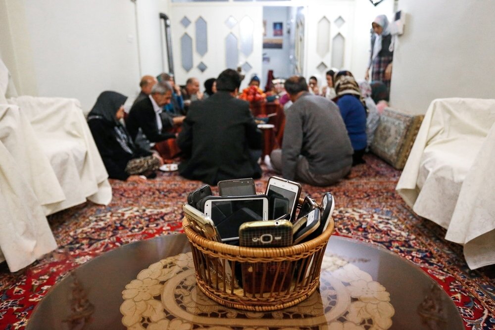 به وقت یلدا؛ وقتی دورهمی خانوادگی تبدیل به مدرسه اخلاق می‌شود