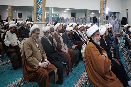 ائمه جماعات کرمانشاه گرد هم آمدند+تصاویر