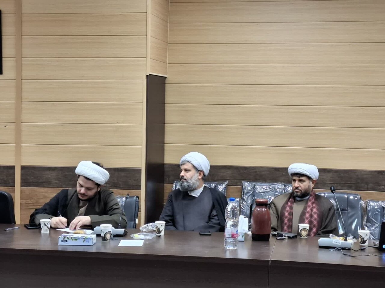 برگزاری نشست «پژوهش؛ حکمرانی دینی بر اساس رسالت نبوی و حکمت علوی» در گیلان+ تصاویر