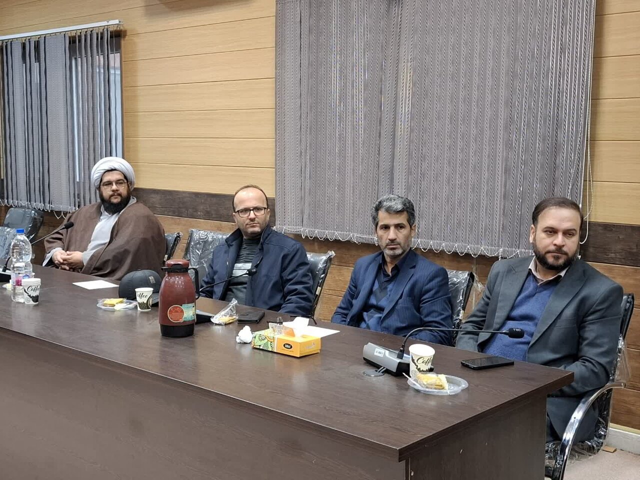 برگزاری نشست «پژوهش؛ حکمرانی دینی بر اساس رسالت نبوی و حکمت علوی» در گیلان+ تصاویر