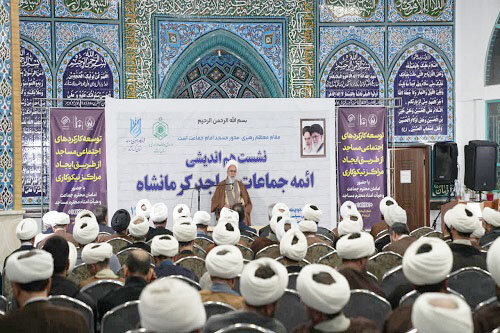 مساجد کانون نور و تحول در محلات خواهند شد