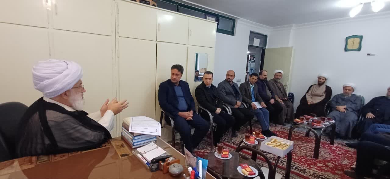 نشست مشترک مدرسه علمیه آیت‌الله بهجت فومن با دانشگاه آزاد فومن برگزار شد+ عکس