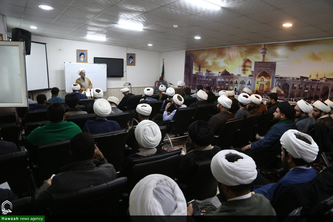 برگزاری کارگاه مهارتافزایی مدیران پایه مدارس علمیه خوزستان