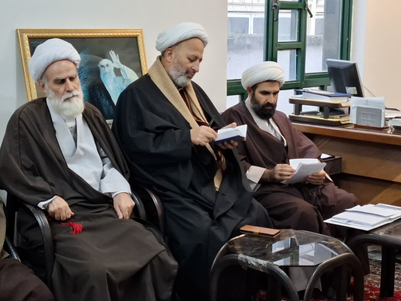 تربیت طلاب متعهد و توانمند مأموریت اصلی حوزه‌های علمیه است+عکس