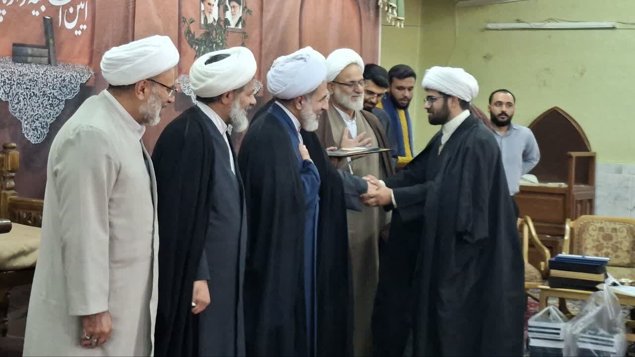 مراسم بزرگداشت