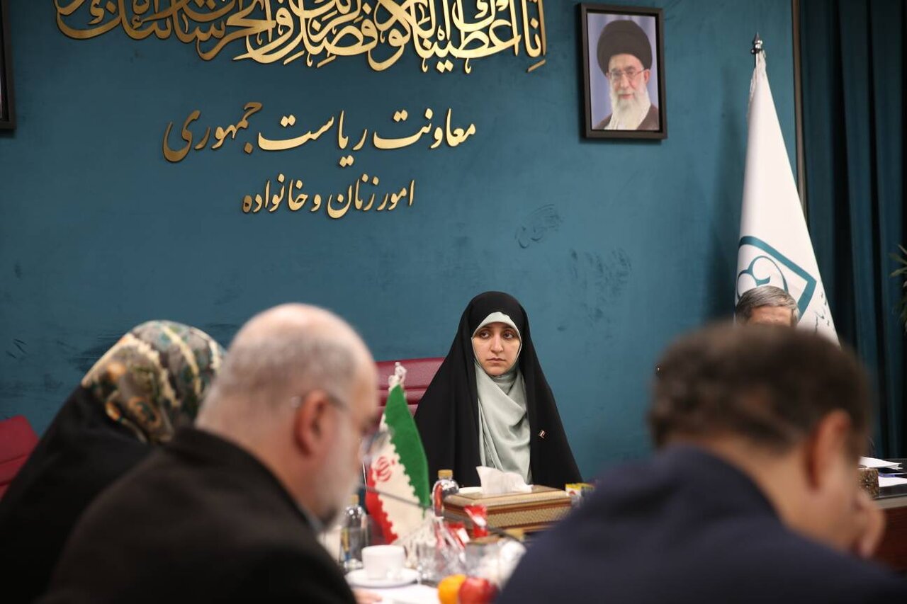 ادبیات دینی با قالب‌های نوین رسانه‌ای بازتولید شود+تصاویر