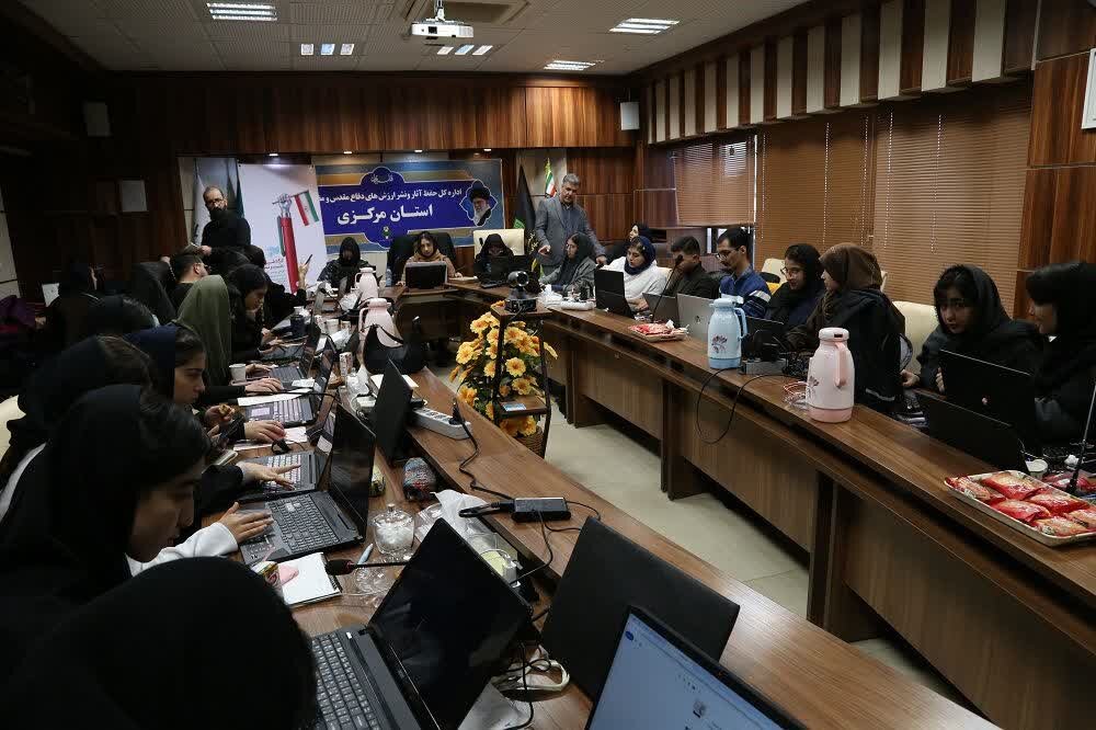 کارگاه هنری «بصیرت و مقاومت» در اراک برگزار شد