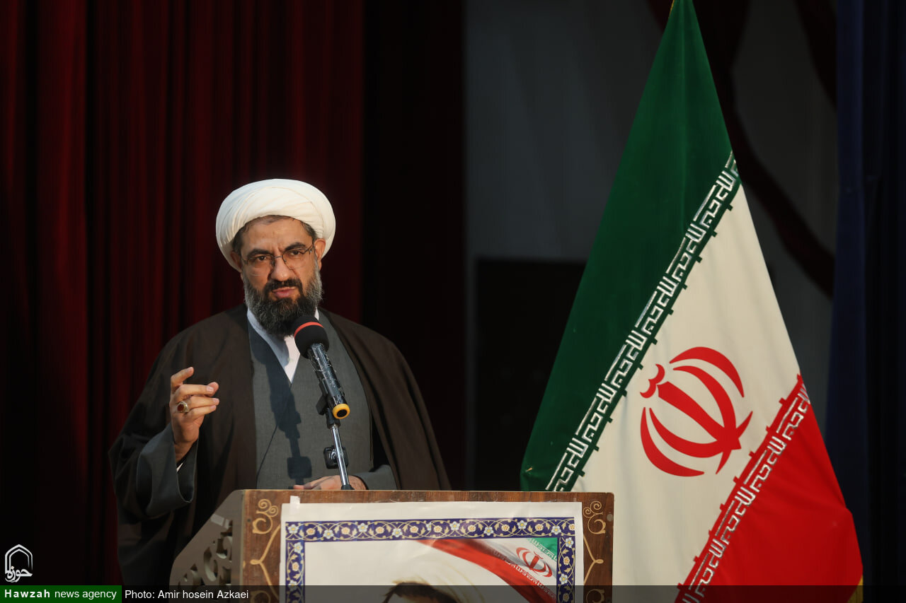 وحدت حوزه و دانشگاه یک ضرورت تمدنی است، نه مناسبت تقویمی