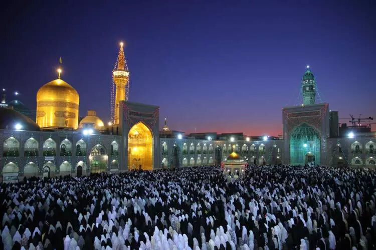 ایمان حقیقی، شرط نجات امت اسلامی است