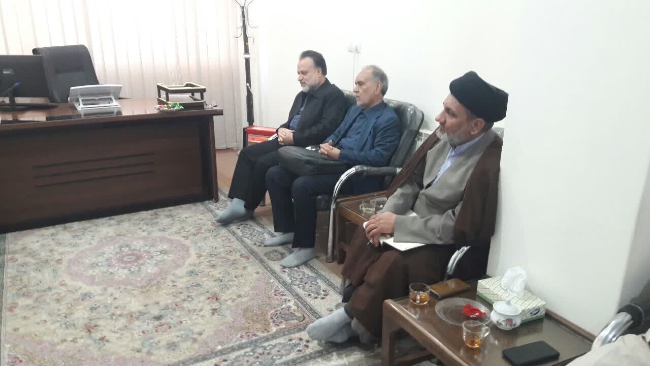 برگزاری جلسه کمیته وقوفات و منابع پایدار حوزه علمیه استان کرمان با حضور حجت‌الاسلام والمسلمین افضلی مدیر حوزه علمیه استان و اعضای حقیقی و حقوقی کمیته.